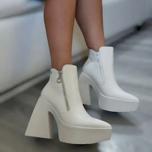 Rocio White